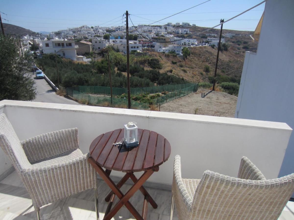 Katerina Apartments Triovasalos Exterior photo