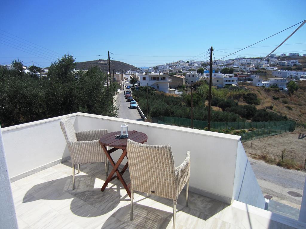 Katerina Apartments Triovasalos Exterior photo
